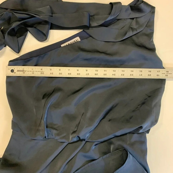 Amy Lynn Women's Gemma One-shoulder Satin Dress In Navy Blue Size M NWT - Picture 14 of 16